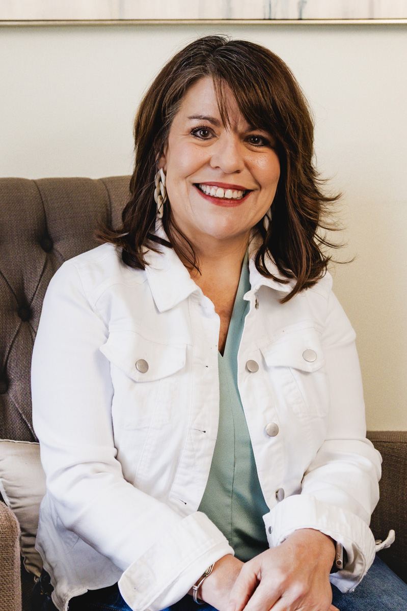 kelly-lindsay-counselor-1
